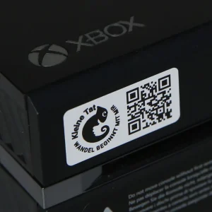 _U7A8487XBox